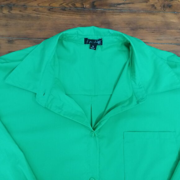 Women's Green Long-Sleeve Button-up Shirt. Size XL - Picture 3 of 7